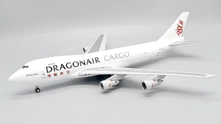 ماکت هواپیما بوئینگ 747 کارگو دراگون ایر مقیاس 1:200 ساخت شرکت جی سی وینگز
