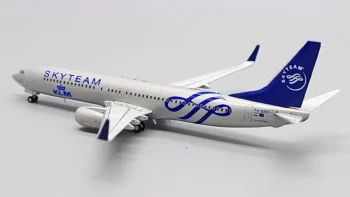 ماکت هواپیما بوئینگ 737 هواپیمایی کی ال ام مقیاس 1:400 ساخت شرکت جی سی وینگز