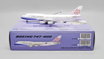 ماکت هواپیما بوئینک 747 چینا ایرلاینز مقیاس 1:400 ساخت شرکت جی سی وینگز