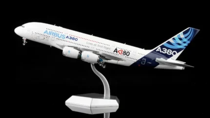 ماکت هواپیما ایرباس 380 کارخانه