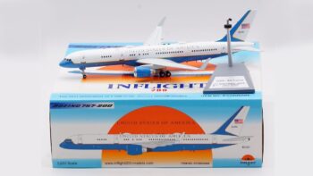 ماکت هواپیما بوئینگ 757 نیروی هوایی امریکا