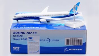 ماکت هواپیما بوئینگ 787 رنگامیزی کارخانه | SQ Wings 1:200 Boeing 787-10 Dreamliner House Color N528ZC - Image 3