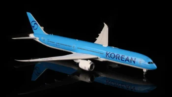 ماکت هواپیما بوئینگ 787 کارخانه