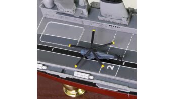 ماکت ناو هواپیمابر اینوینسیبل نیروی دریایی بریتانیا