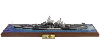 ماکت ناو میسوری نیروی دریایی امریکا | Forces Of Valor 1:700 USS Missouri BB-63 Lowa Class Battleship - Image 11
