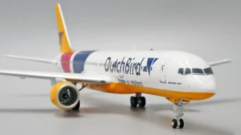 ماکت هواپیما بوئینگ 757 داچ برد ایرلاینز